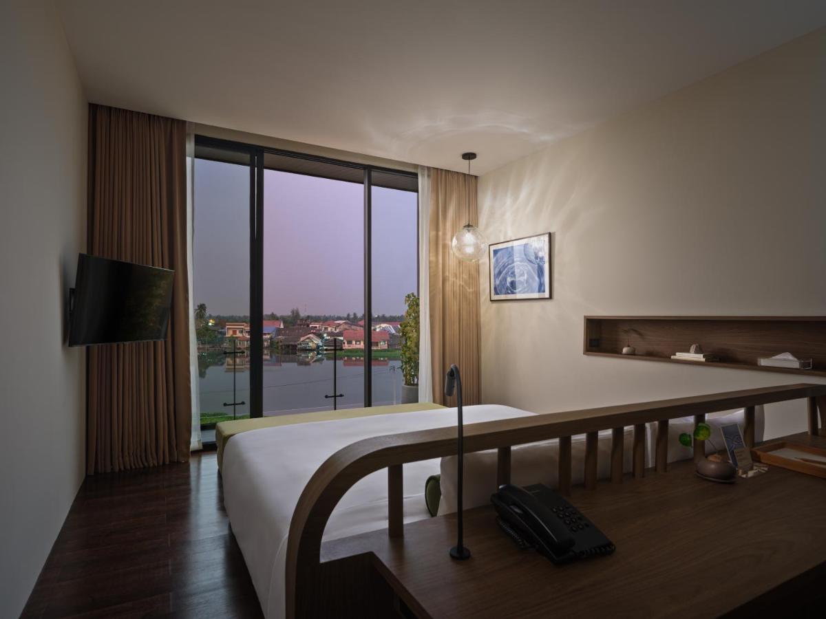 Neera Retreat Hotel Nakhon Pathom Exterior photo
